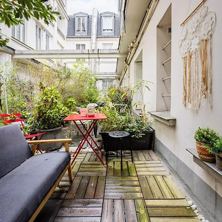 3rd Arrondissement Temple Republique Apartment
